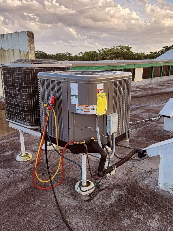 Air conditioning repair in Treasure Coast, FL. AC unit fixed by Apex Cool Team in Stuart, Florida.